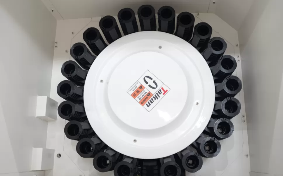 Pusat Pemesinan Vertikal 3-Sumbu T-V1270S: