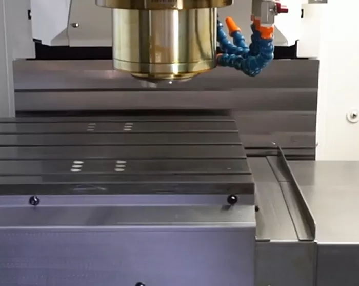 Pemosisian Tengah Sumbu CNC